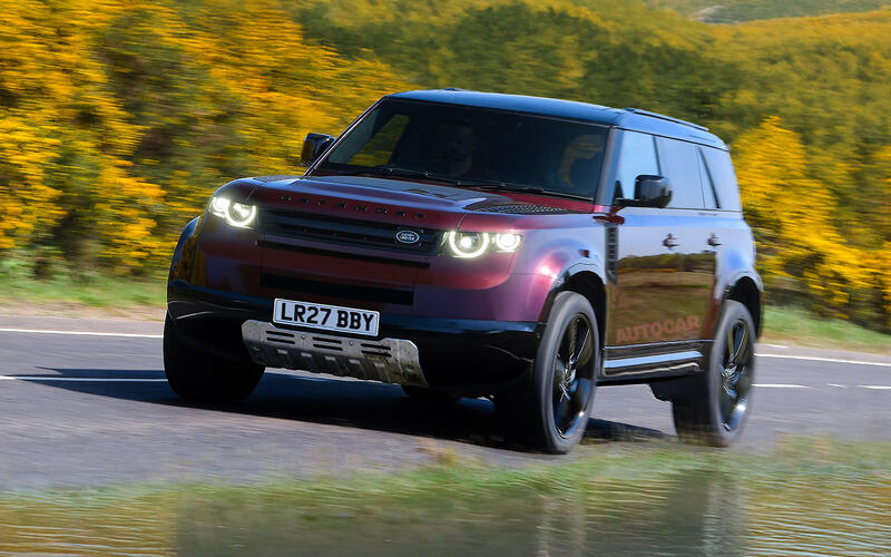 Land Rover Defender Sport