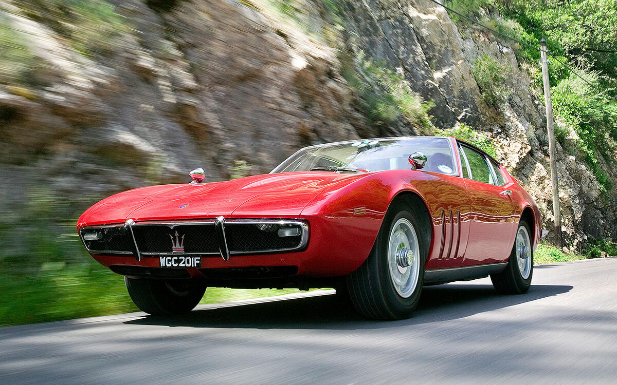 95 1971 Maserati Ghibli down 1
