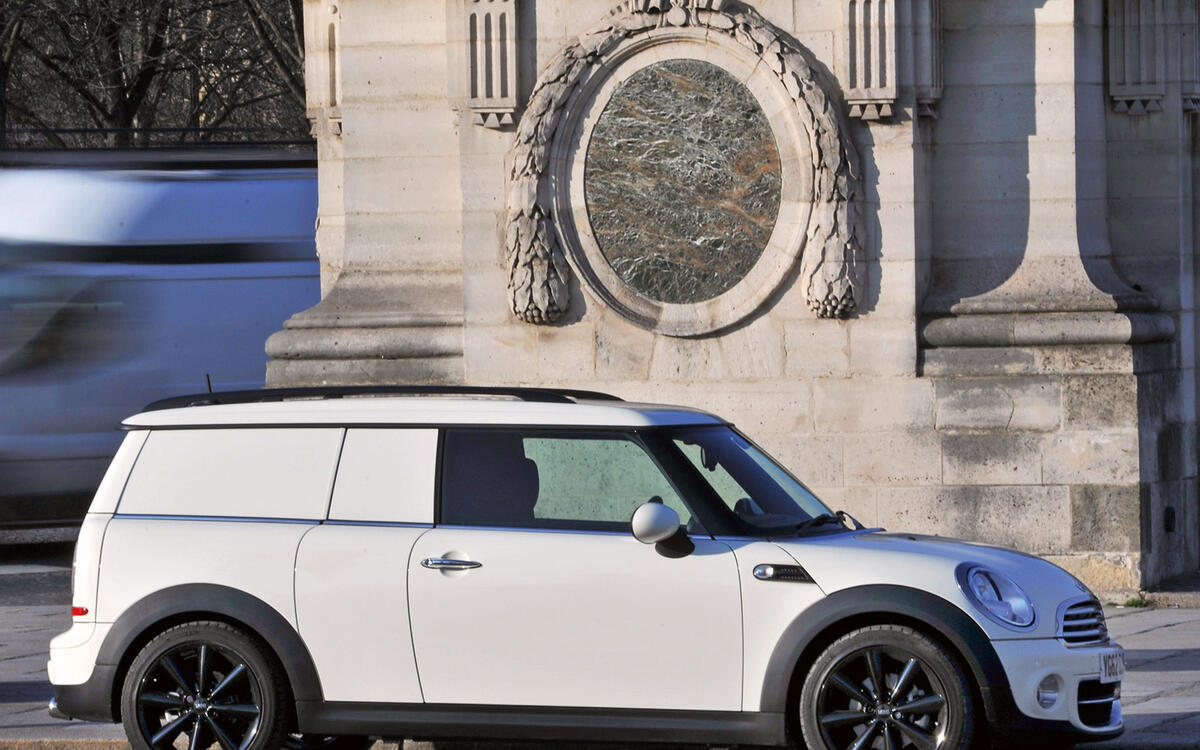40: Mini Clubvan 40: Mini Clubvan