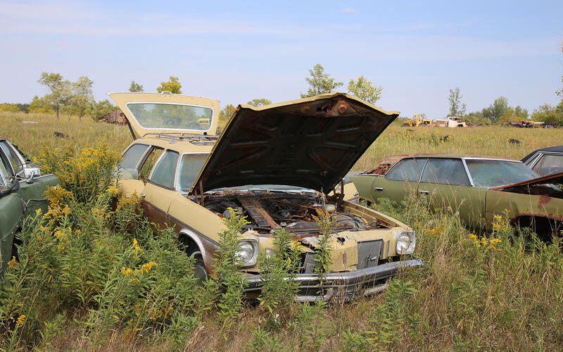 OLDSMOBILE VISTA CRUISER  - 1974 OLDSMOBILE VISTA CRUISER  - 1974