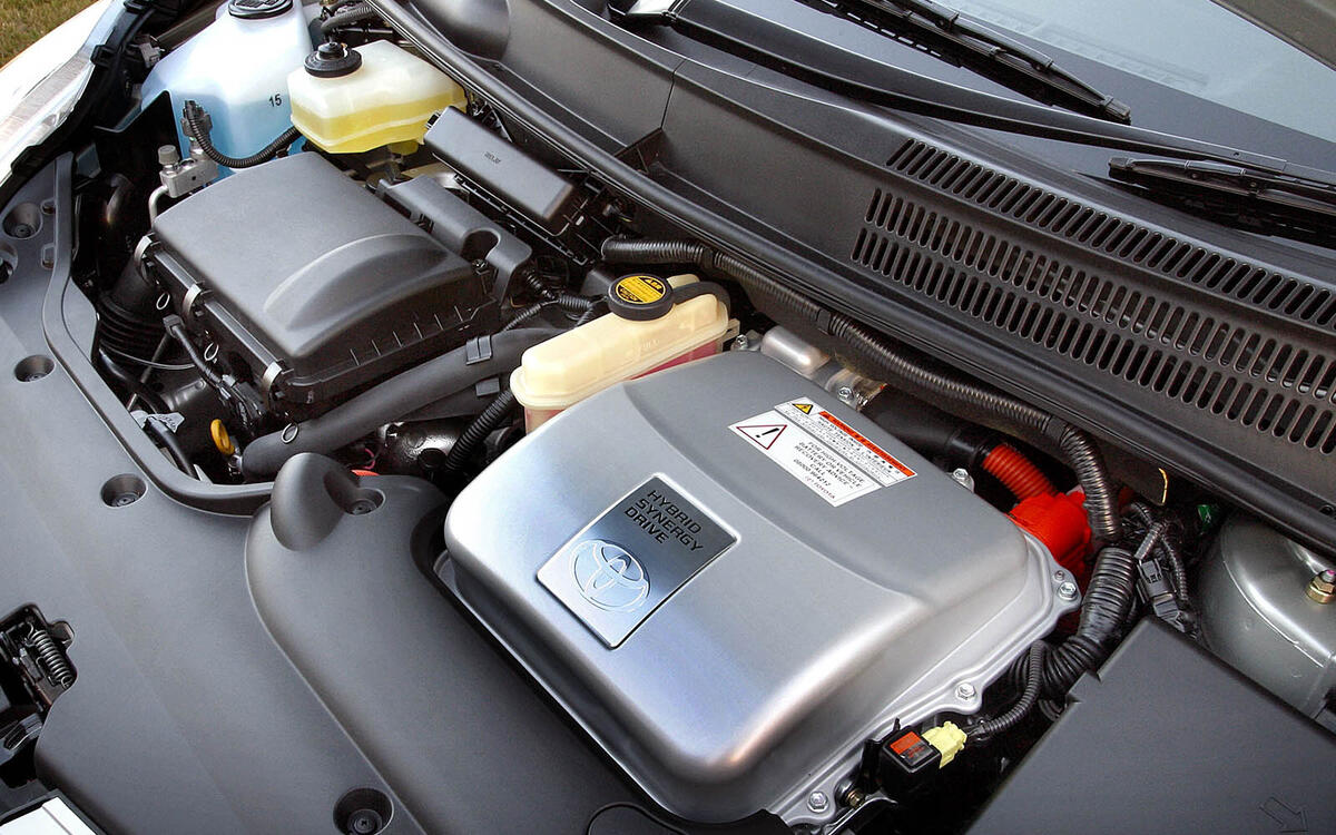 Toyota 1.5-litre (2004) Toyota 1.5-litre (2004)