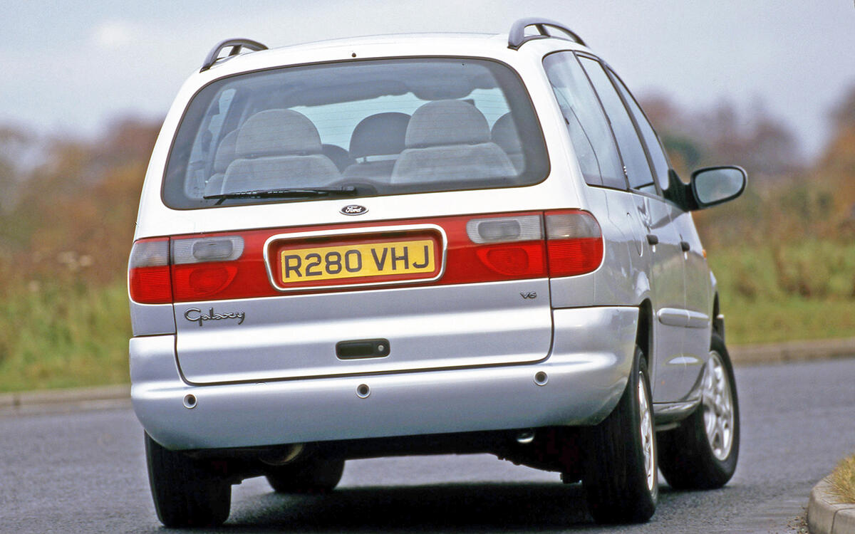 Ford Galaxy V6 4x4 (1996) Ford Galaxy V6 4x4 (1996)