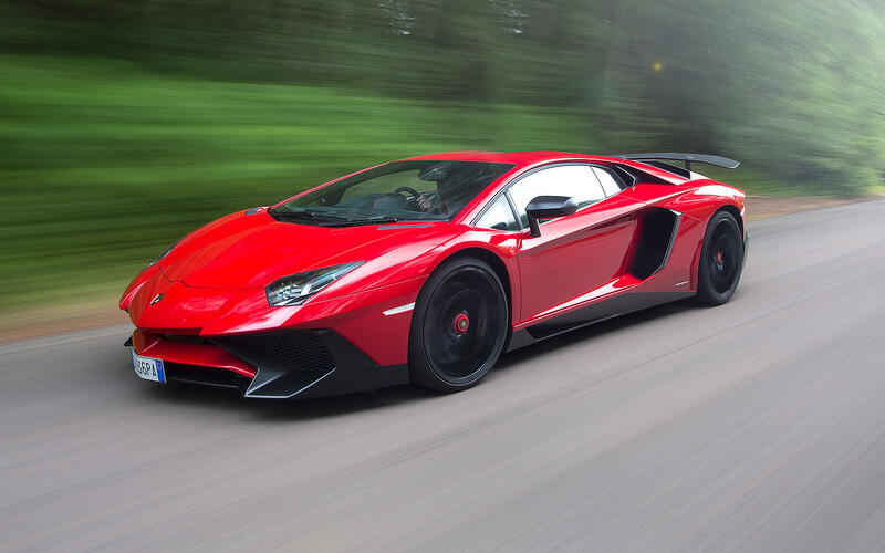 37 2011 Lamborghini Aventador  37 2011 Lamborghini Aventador