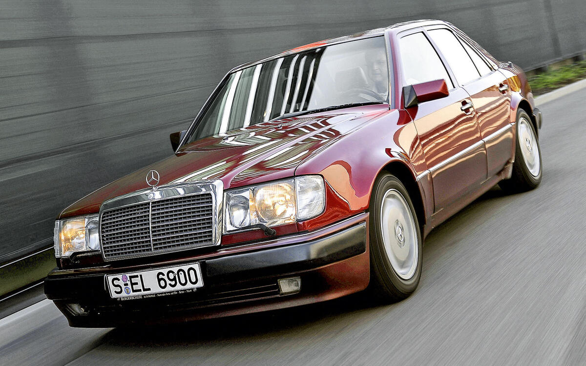 MERCEDES 500E 1991-1994  - £20,000-£35,000 MERCEDES 500E 1991-1994  - £20,000-£35,000