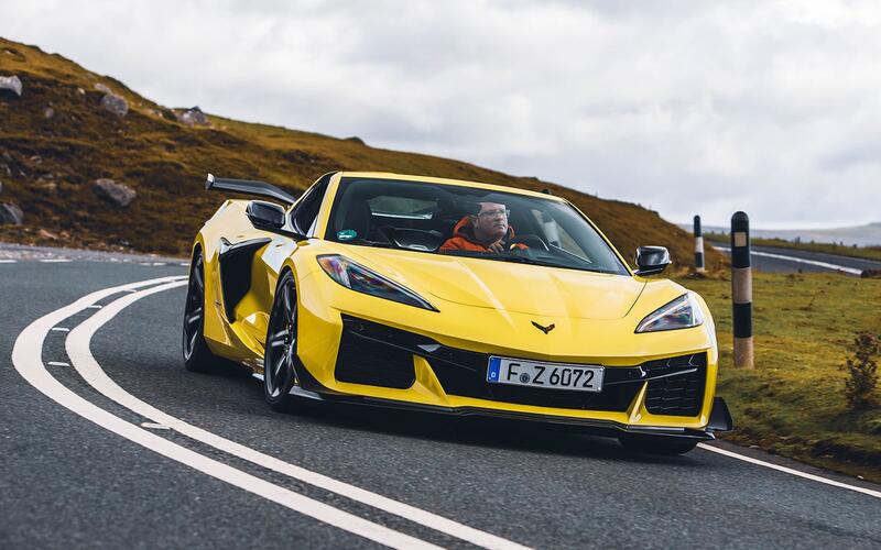 Chevrolet Corvette (2020) Chevrolet Corvette (2020)