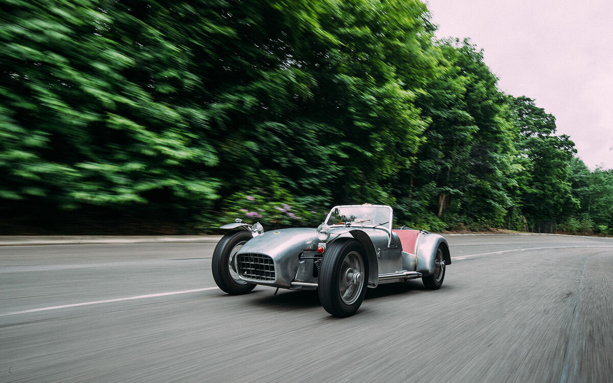 30: Lotus 7  30: Lotus 7