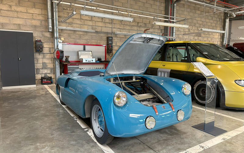 1952 4CV Barquette 1064 - Vernet Pairard
