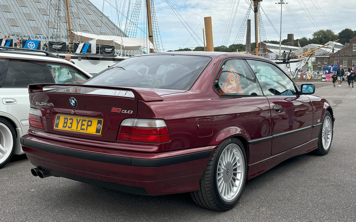 11. 1995 Alpina B3 3.0