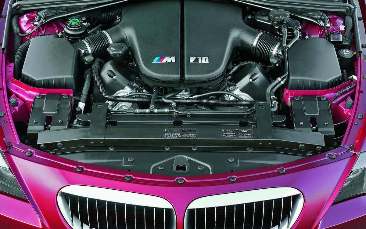 BMW 5.0-litre V10 (2005) BMW 5.0-litre V10 (2005)