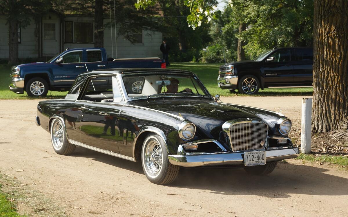 Studebaker Gran Turismo Hawk (1962) Studebaker Gran Turismo Hawk (1962)