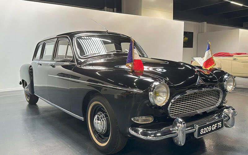 1957 Fregate Limousine