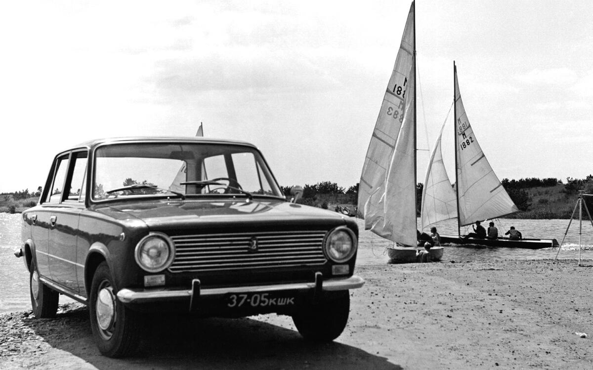Lada 2101 (1970) Lada 2101 (1970)