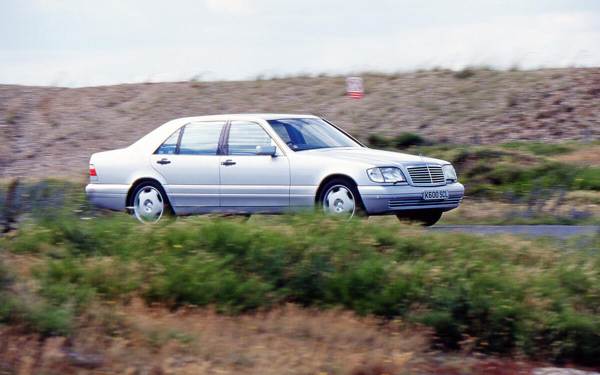 Mercedes-Benz S320 Mercedes-Benz S320