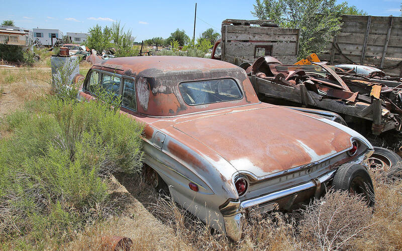 OLDSMOBILE NIGHTY EIGHT LIMOUSINE 1961