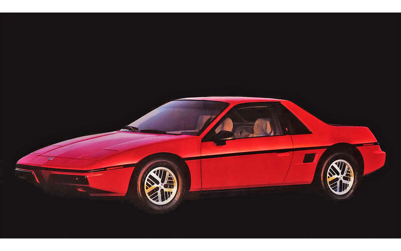 Pontiac Fiero (1983) Pontiac Fiero (1983)
