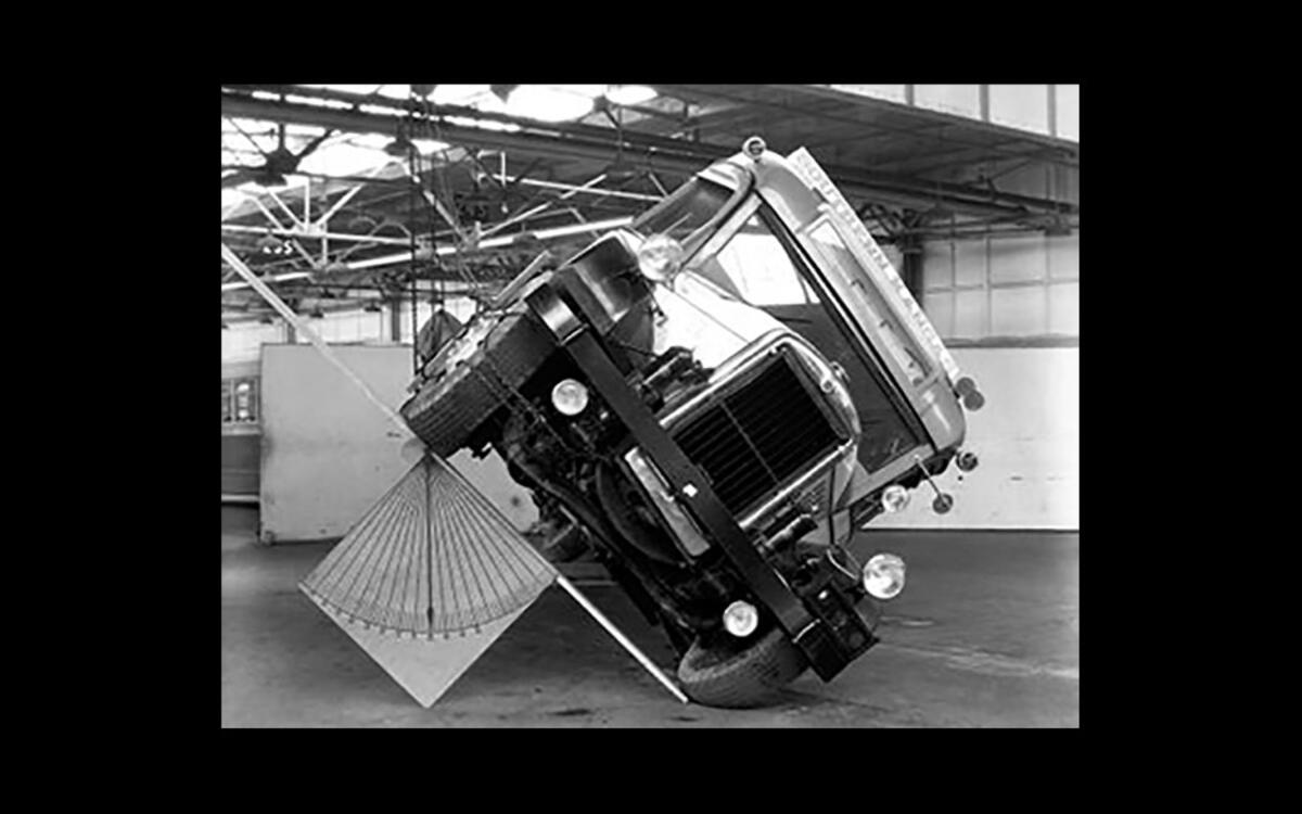 FIRST BARRIER IMPACT AND ROLLOVER TESTS (1934) FIRST BARRIER IMPACT AND ROLLOVER TESTS (1934)