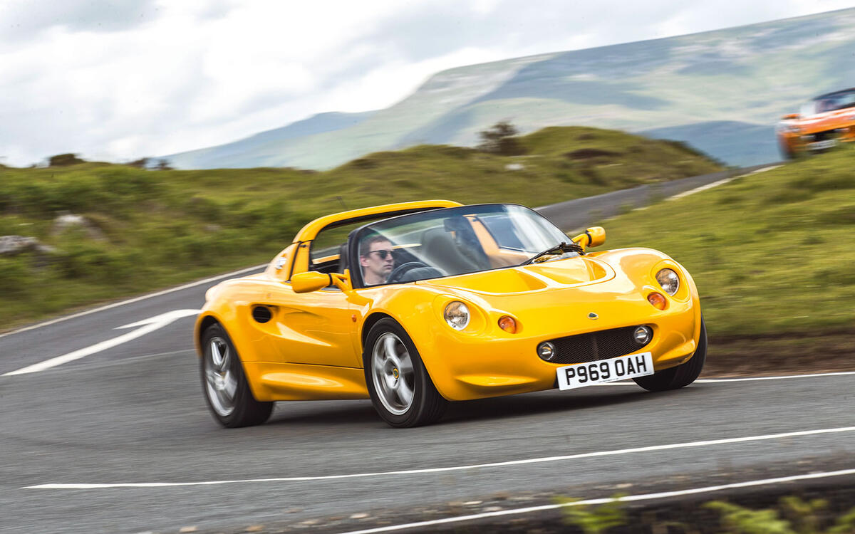 LOTUS ELISE 1996-2000 - from £13,000