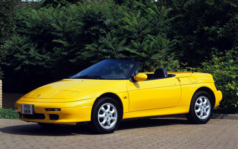 Kia Elan (1996) Kia Elan (1996)