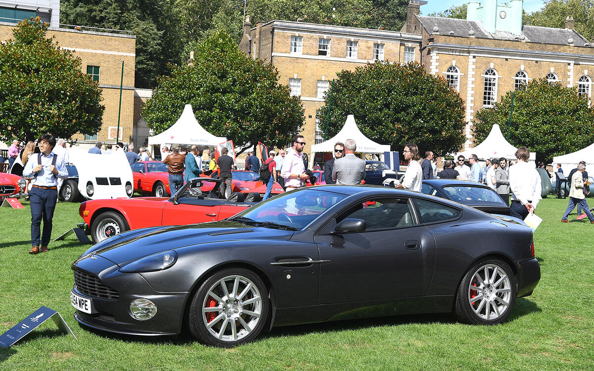 2005 Aston Martin Vanquish S 2005 Aston Martin Vanquish S