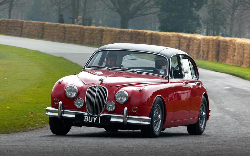 43: Jaguar MkII 43: Jaguar MkII