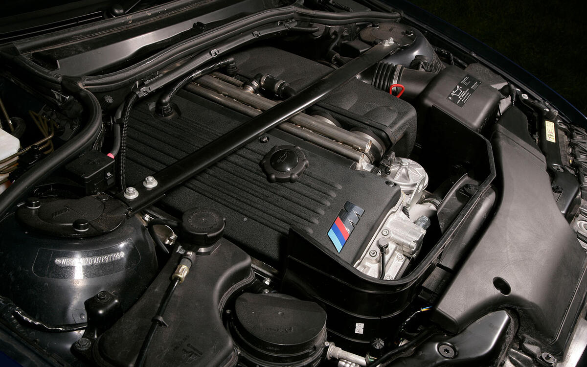 BMW M3 (E46) BMW M3 (E46)