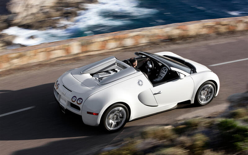 Bugatti Veyron (2005)