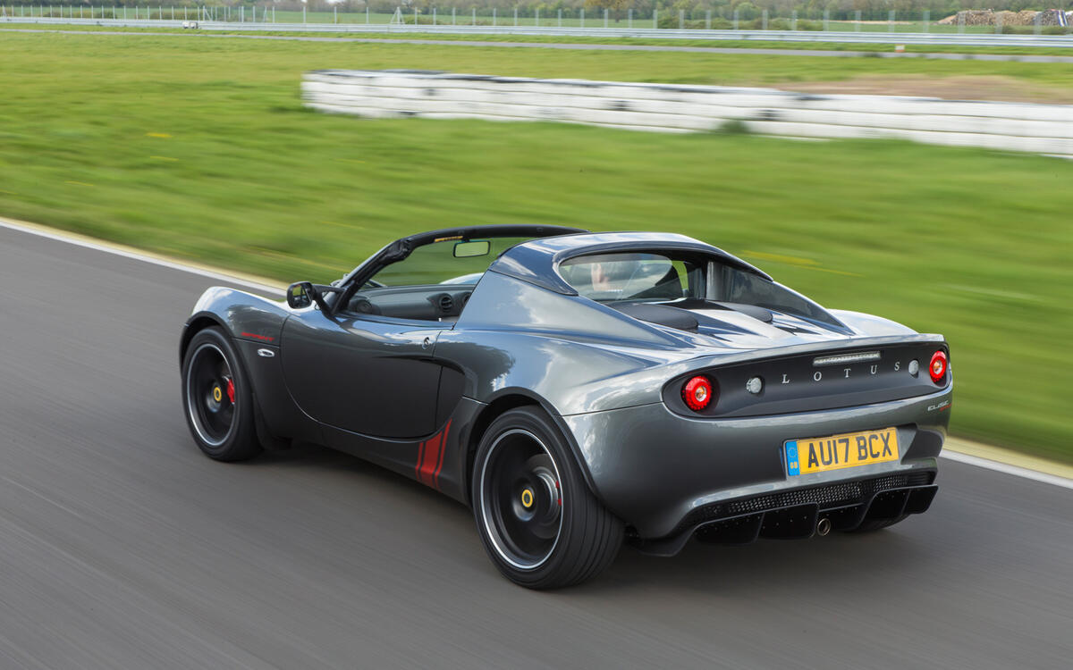 14: Lotus Elise 14: Lotus Elise