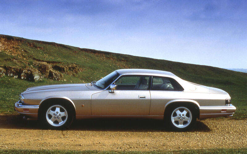 Jaguar XJS (1975-1996)