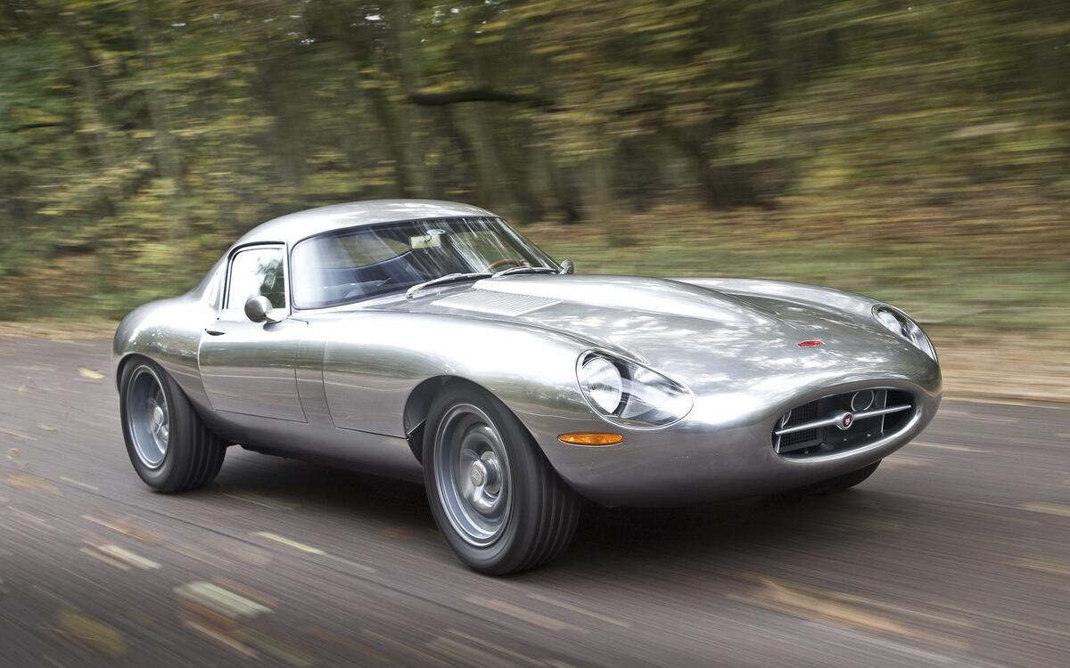 Eagle’s Jaguar E-type Eagle’s Jaguar E-type