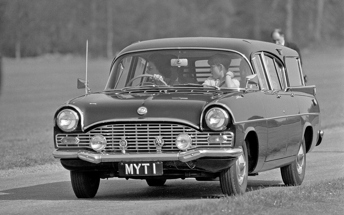 Vauxhall PA Cresta Friary Estate Vauxhall PA Cresta Friary Estate