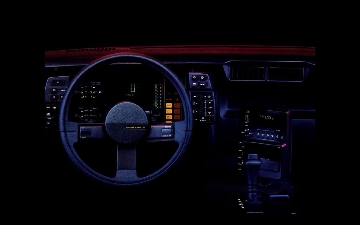 Chevrolet Camaro Berlinetta (1982) Chevrolet Camaro Berlinetta (1982)