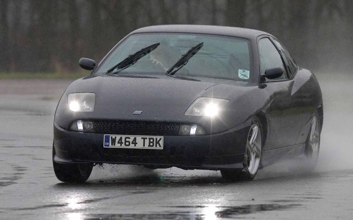 Fiat Coupe – from £1000 Fiat Coupe – from £1000