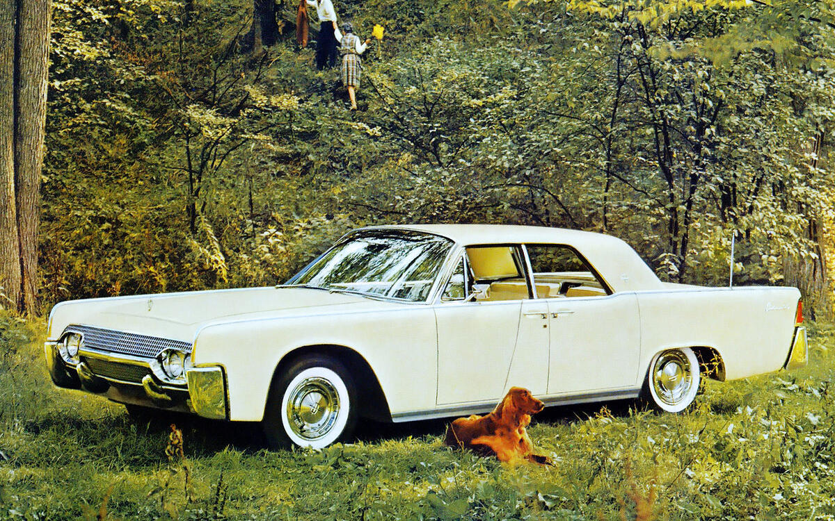 22: 1961 Lincoln Continental 22: 1961 Lincoln Continental