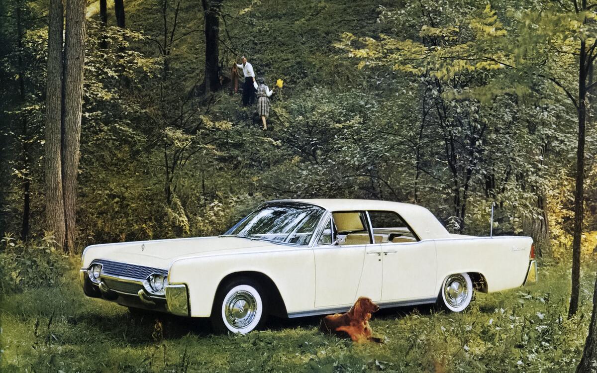Lincoln Continental (fourth generation, 1961)