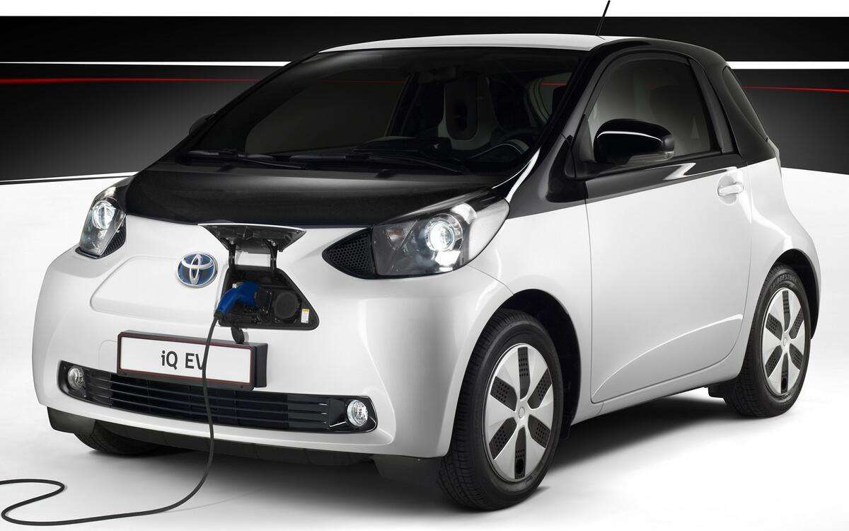 Toyota’s low-volume electric iQ (2012) Toyota’s low-volume electric iQ (2012)