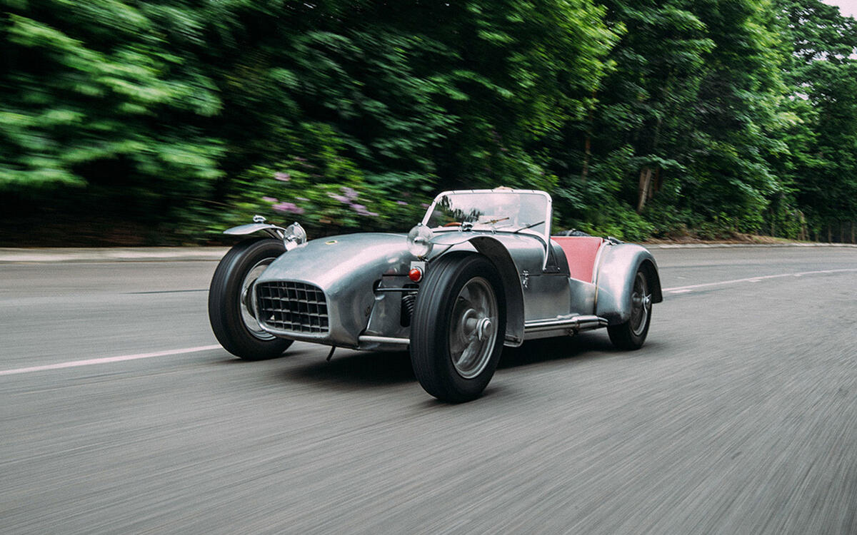 6 1973 Caterham Seven
