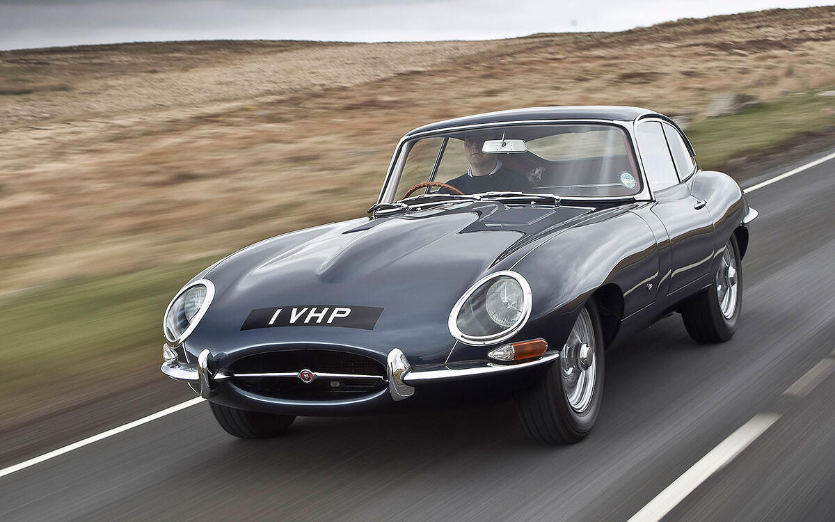 1 1961 Jaguar E-Type Series 1 Coupe