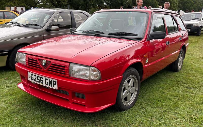 Alfa Romeo 33 Sport Wagon Veloce