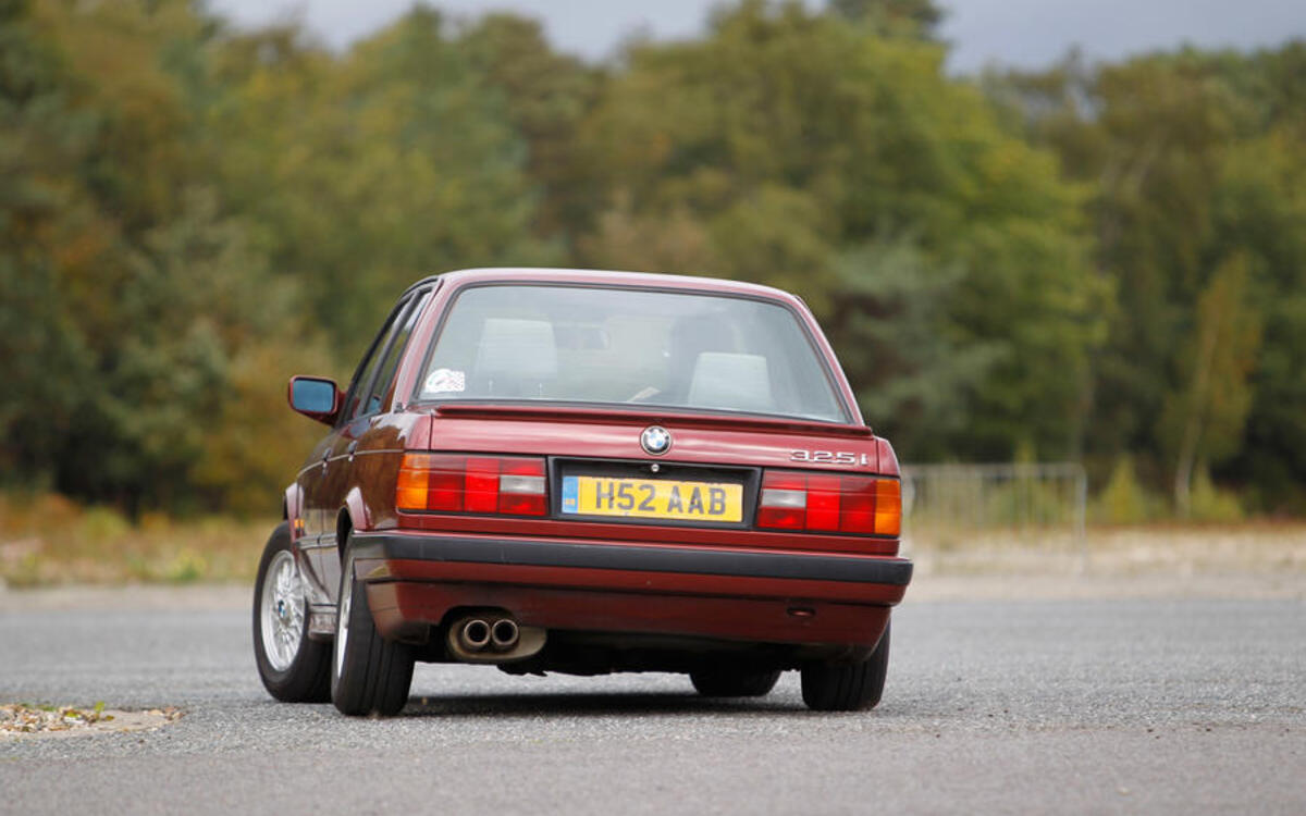 BMW 325i BMW 325i