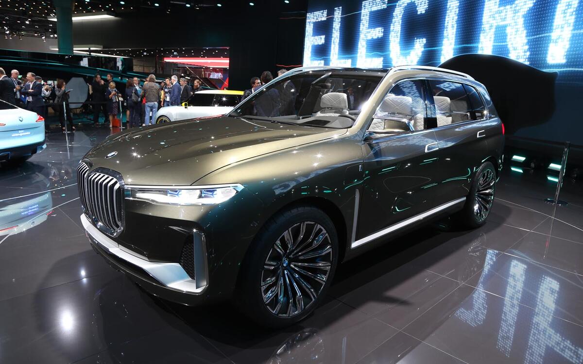 BMW Concept X7 iPerformance BMW Concept X7 iPerformance