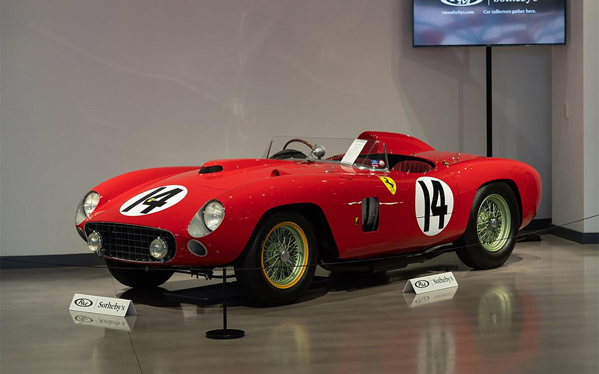 Aston Martin DBR1 Aston Martin DBR1