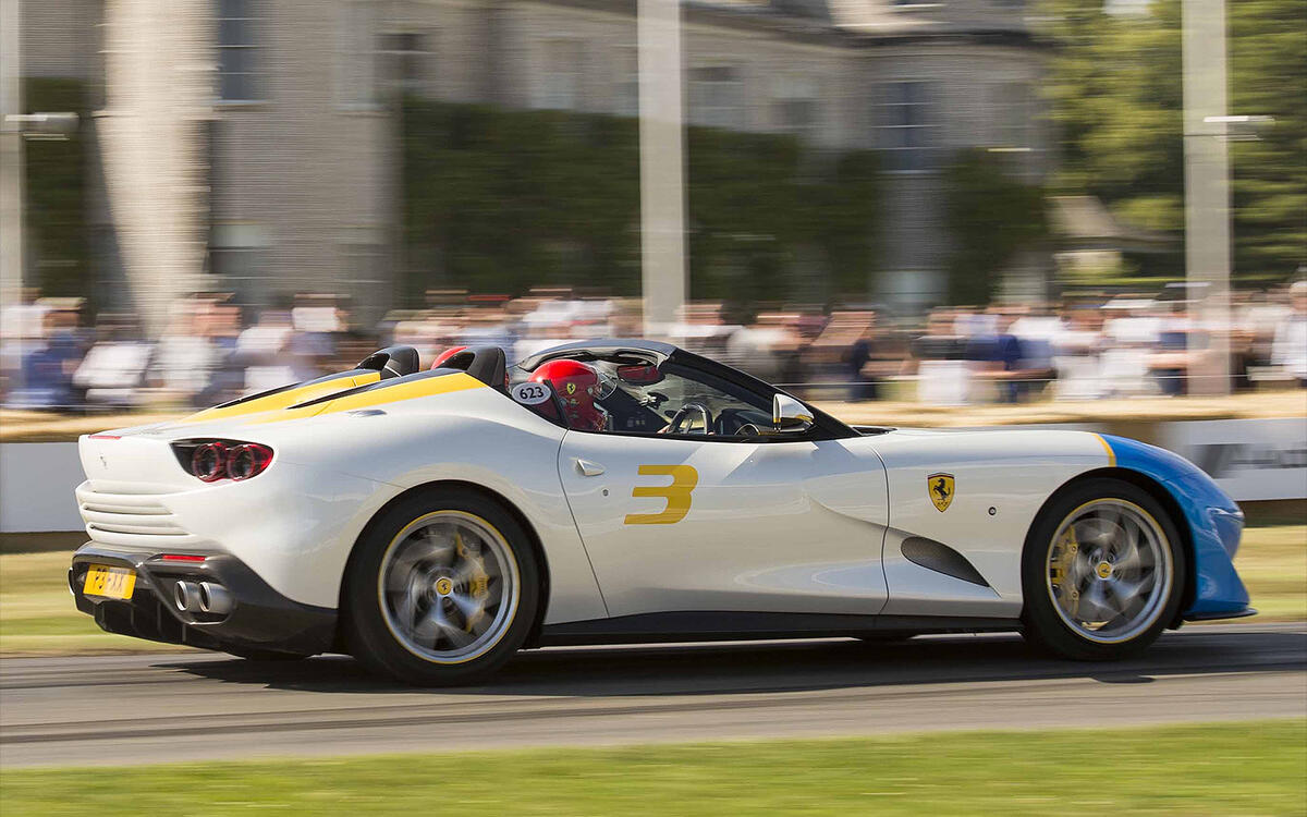 Ferrari SP3JC (2018) Ferrari SP3JC (2018)