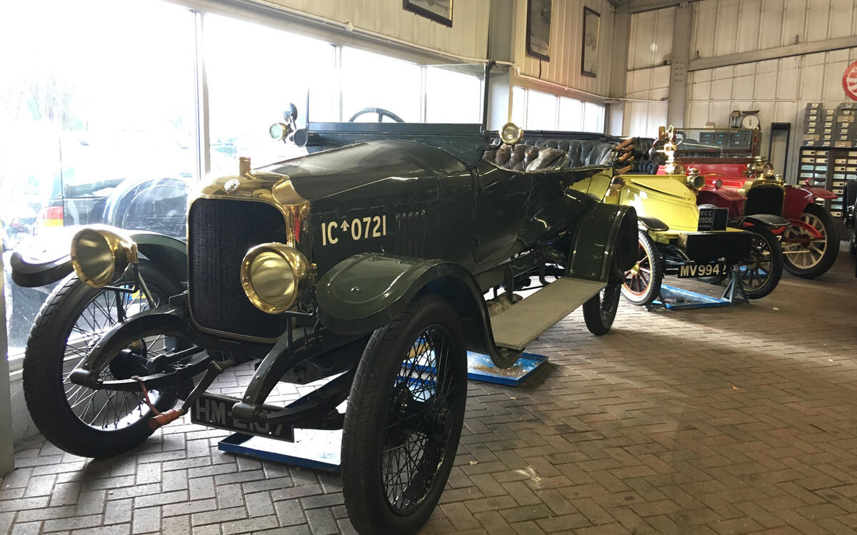 Vauxhall D-type Army Staff Car (1914-1918)