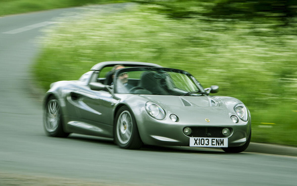 4: Lotus Elise (1996-01) – 8,613 sold 4: Lotus Elise (1996-01) – 8,613 sold