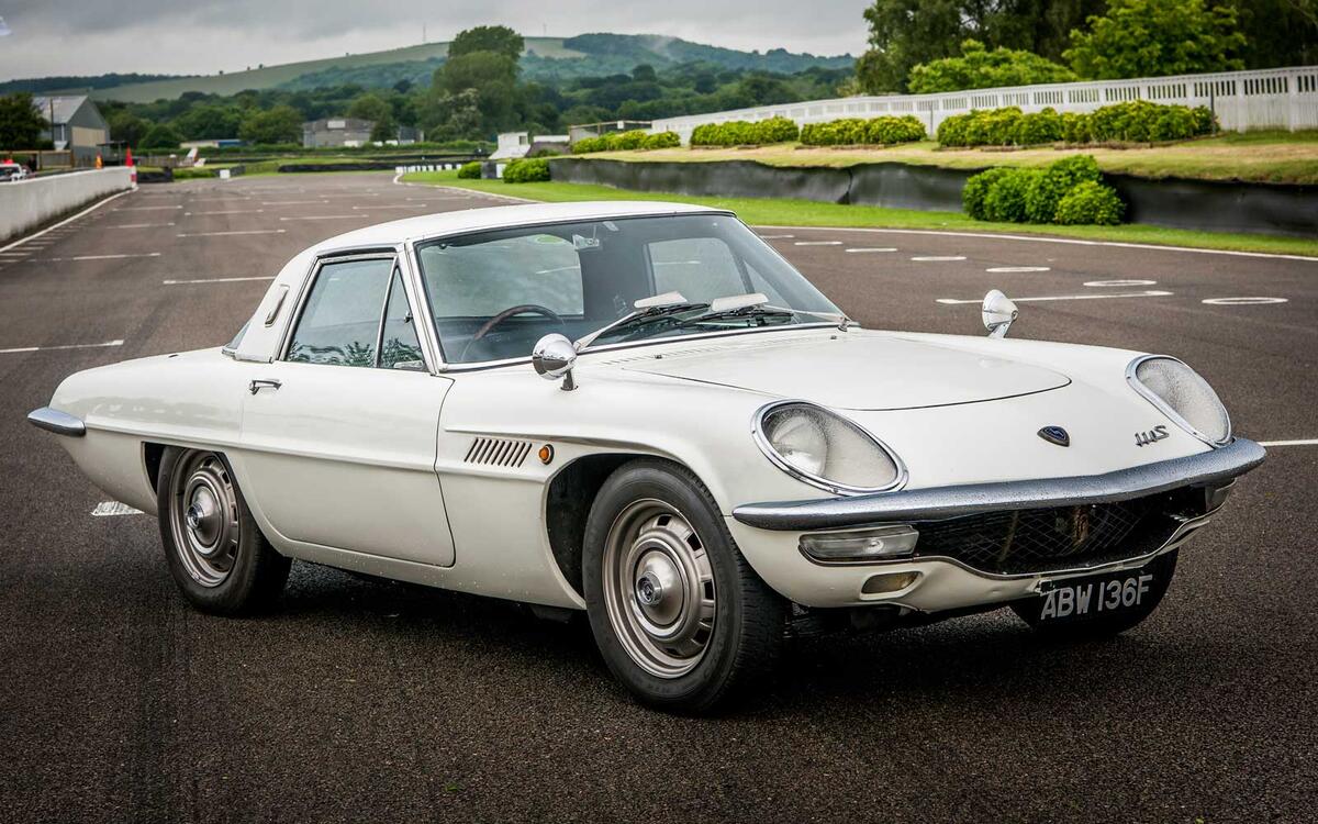 1967: Mazda Mazda 110S