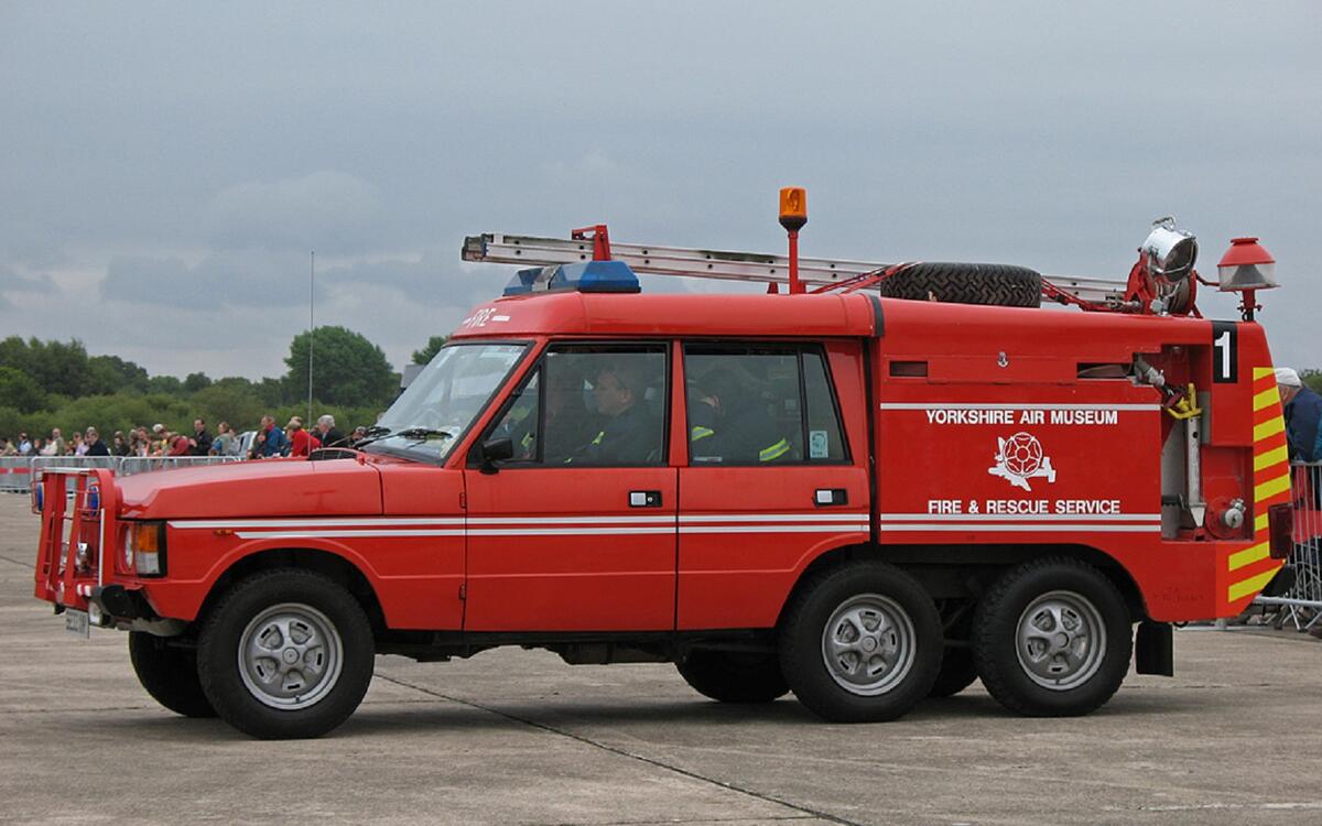 Range Rover 6-wheeler Range Rover 6-wheeler