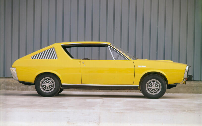 The original 17 was first launched in 1971 and was the company’s first front-wheel-drive coupé, based on the Renault 12.