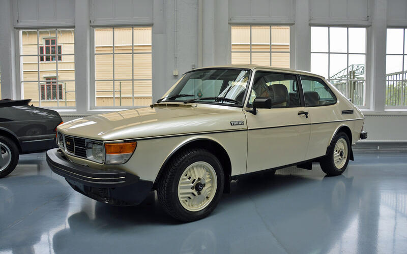 99 Turbo (1977)