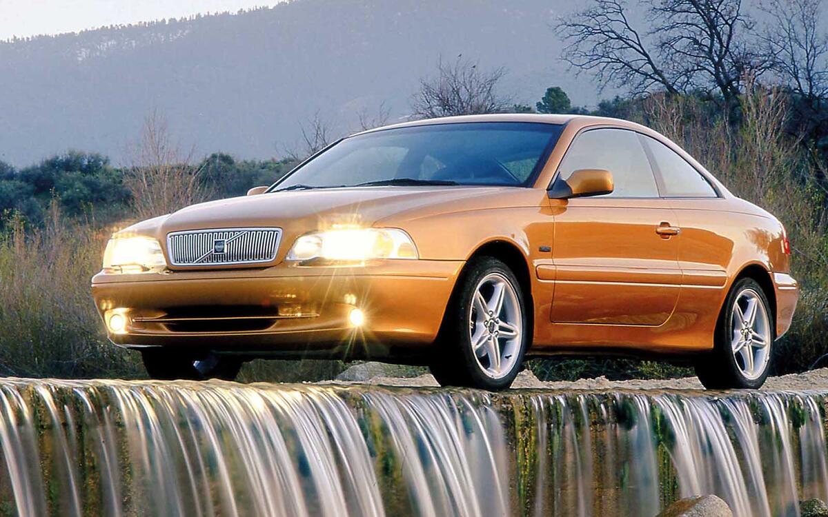 Volvo C70 T5