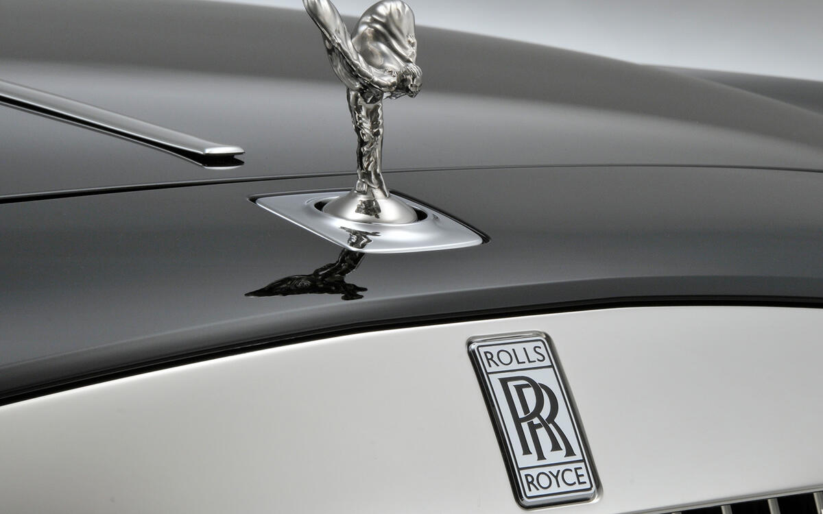 Rolls-Royce badge Rolls-Royce badge
